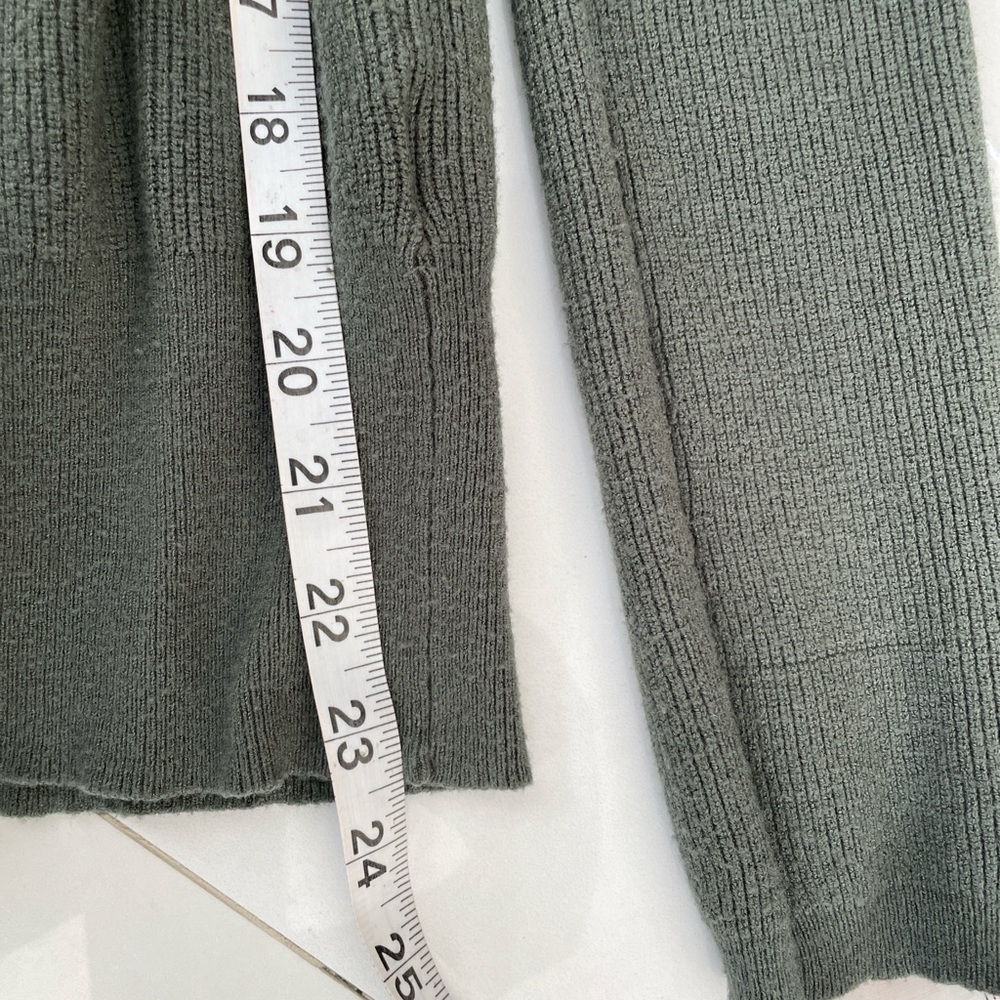 Y2K Ribbed Knit Mock Neck Cut Out Sweater size M - Picture 8 of 8